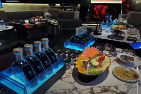 白山KTV招聘DJ网，高薪职位等你来应聘，专业岗位展技能